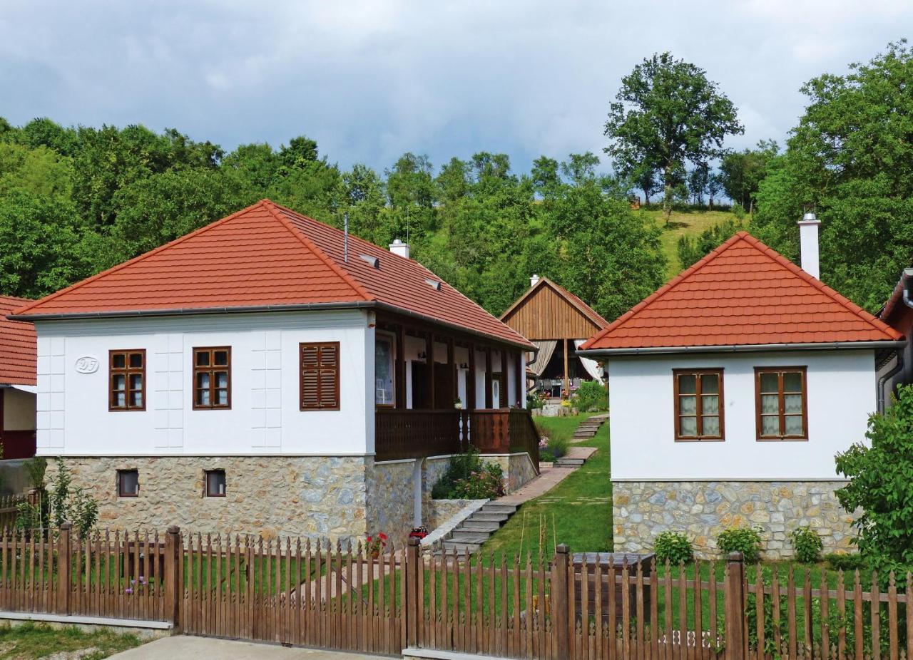 Fruktárium vendégház Trizs Esterno foto
