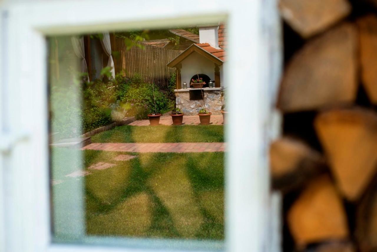 Fruktárium vendégház Trizs Esterno foto